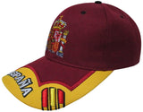 GORRA CON BORDADO ESCUDO DE ESPAÑA GRANATE