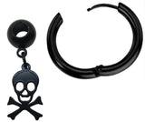 PENDIENTE ARETE ACERO NEGRO CON CALAVERA