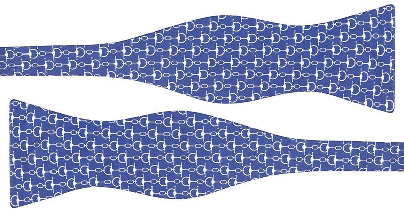 pajarita sin anudar seda azul estribos